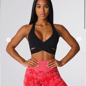 NVGTN Radiance small sports bra